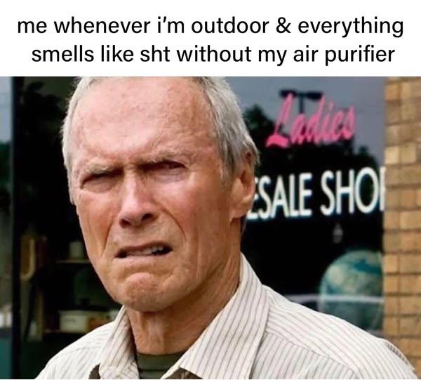 smells like sht