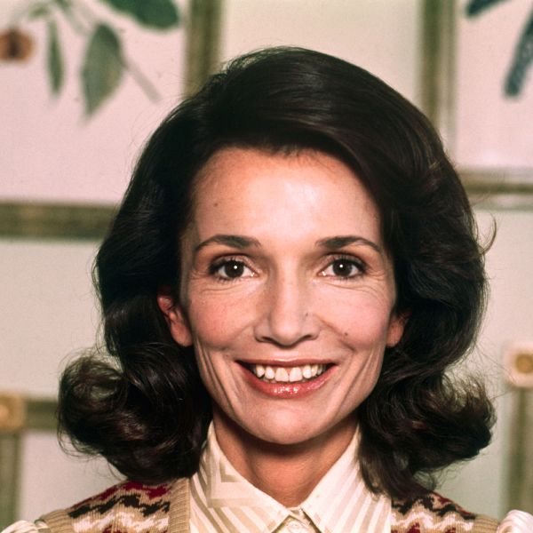 Lee Radziwill, dead at 85, hated JFK - she admitted JFK's death made her life much easier. She left all her $50 million to her daughter and nothing to JFK's daughter. Here's a look at Lee Radziwill's complicated life.