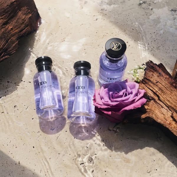 Le nouveau parfum féminin.