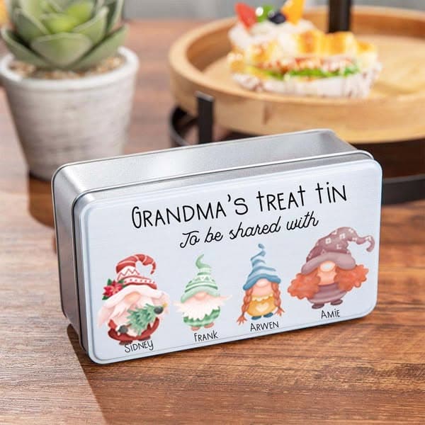 Personalized Christmas Gnome Biscuit Tin, Christmas Gnome Clipart Treats Tin, Gnome Family Clipart Storage Tin, Gnome Family Souvenirs, GIft for Gnome Lovers/Kids
