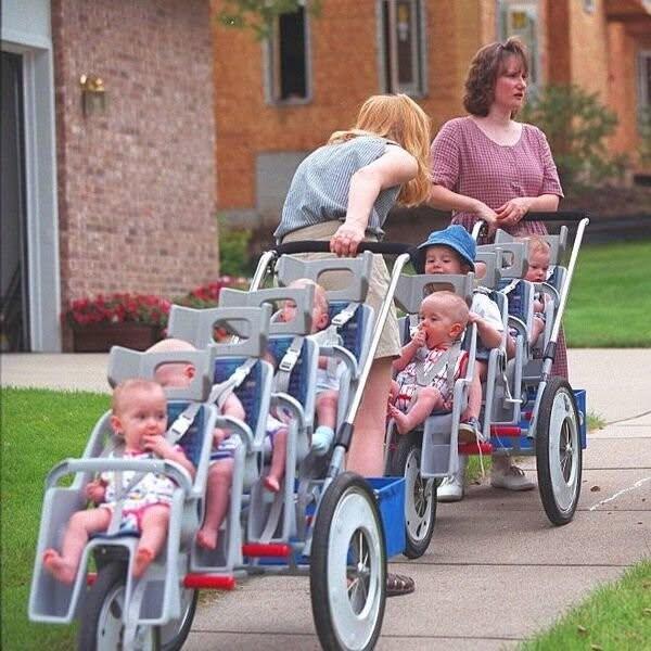 The Amazing Story of The World’s First Surviving Septuplets