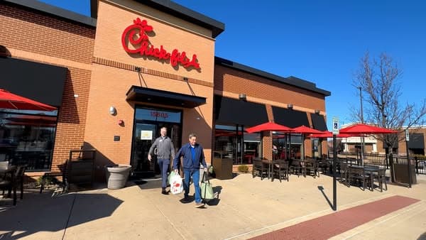 Fighting hunger with care in Chicago