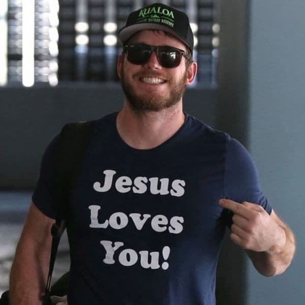 17+ Famous Hollywood Stars Who Are Very Religious