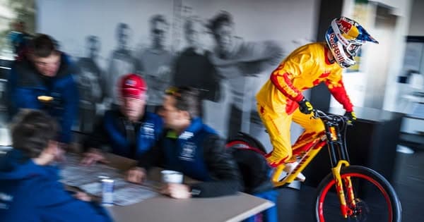 Evdən işləyərkən fokuslanmağın yolları 