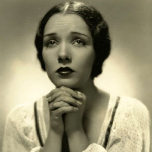 Dead at 36, Lupe Velez left a note saying, "To Harald, May God forgive you and forgive me too, but I prefer to take my life away" before killing herself — 39 tragic celebrity notes that will probably stay with you forever.