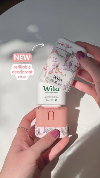 Be whisked away to a warm summer’s day with Wild’s new Birds & Berries case☀