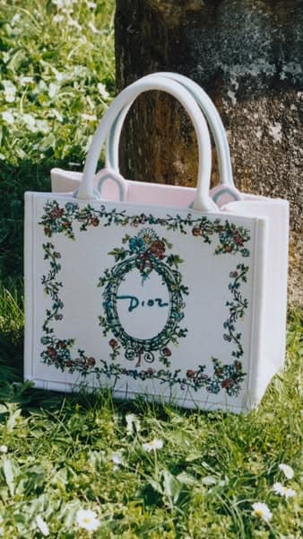 Dioriviera - Designer women's fashion collection for Summer | DIOR