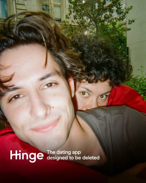 Registrati subito su Hinge.
