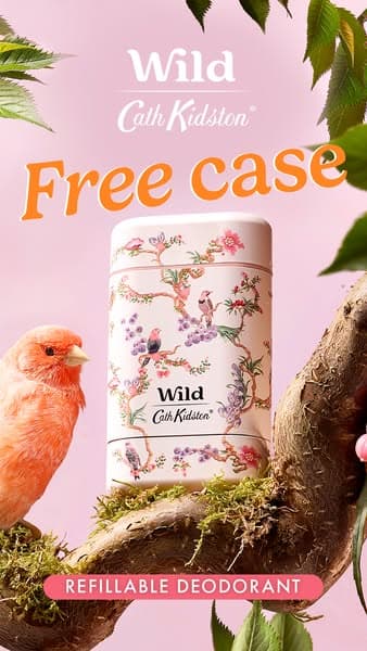 Be whisked away to a warm summer’s day with Wild’s new Birds & Berries case☀