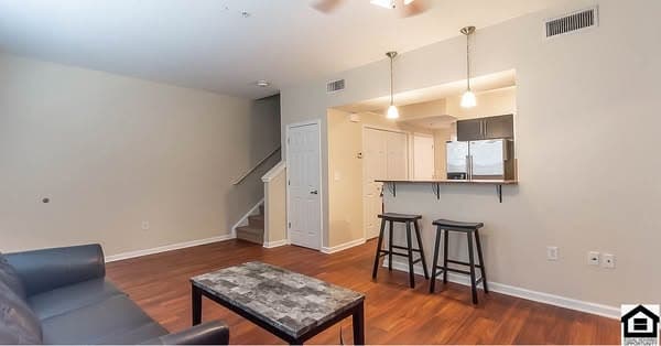 Tenth & College Village Apartments