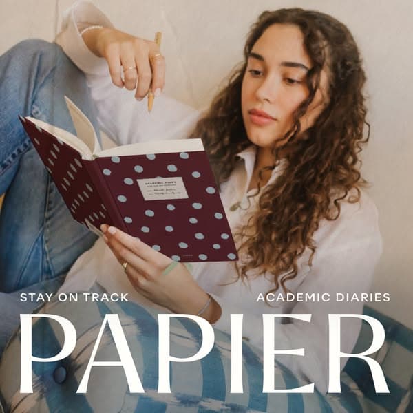 Discover Academic Diaries 🌻